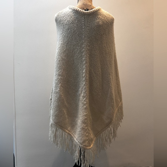 Off White Poncho originally purchased from Barney’s NY - Picture 3 of 5